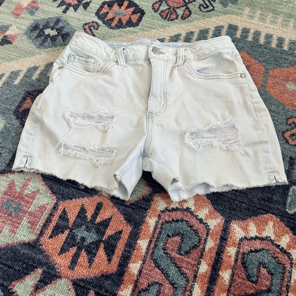 Art Class Light Blue Distressed Jean Shorts girls size XL 14